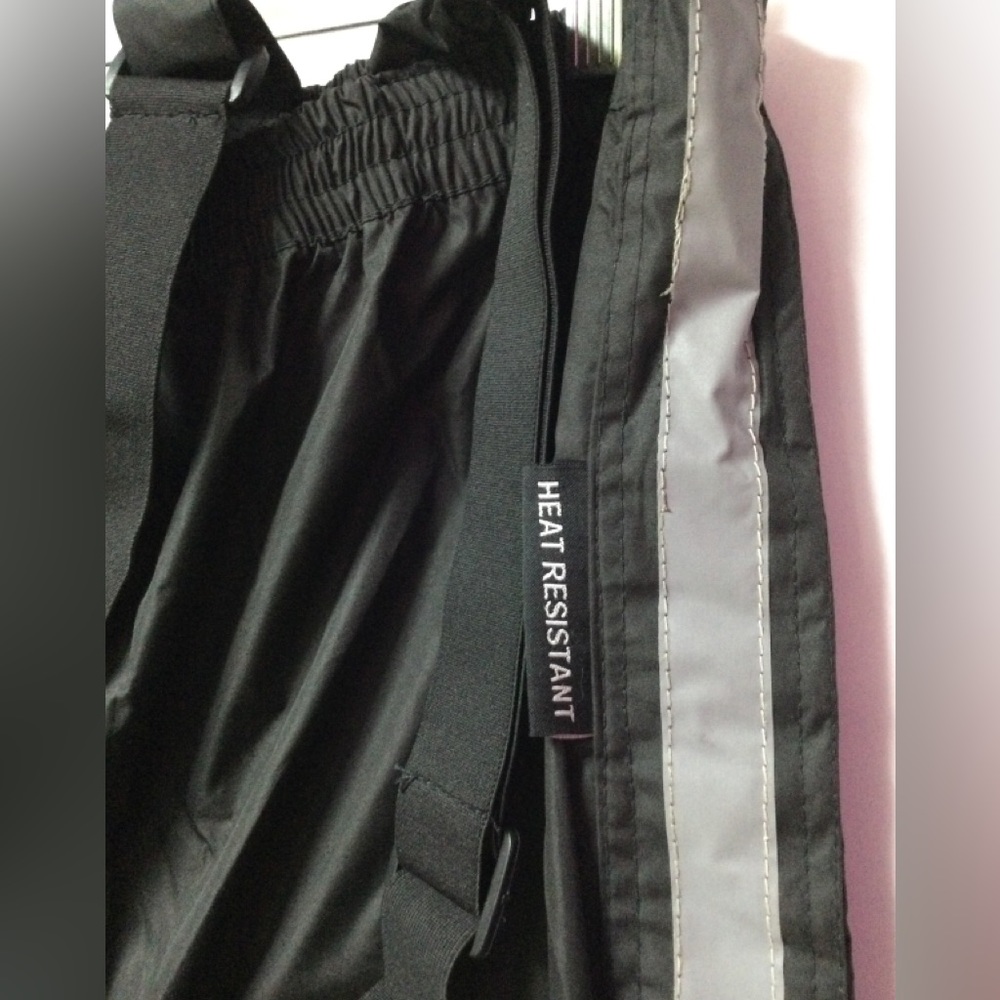 Men’s Milwaukee Performance Riding Rain Gear. Size XL - Picture 5 of 11